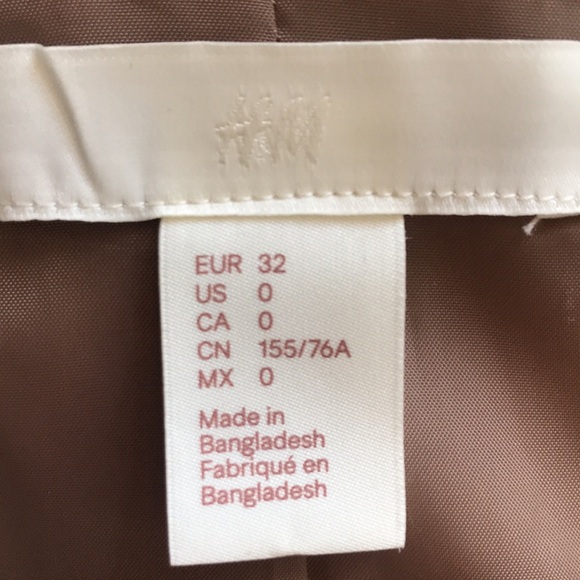 H&M tan button up peacoat size 0 neutral trendy closet staple office career - Picture 11 of 13